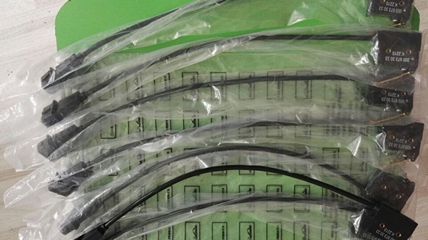 微動(dòng)開關(guān)0009733033